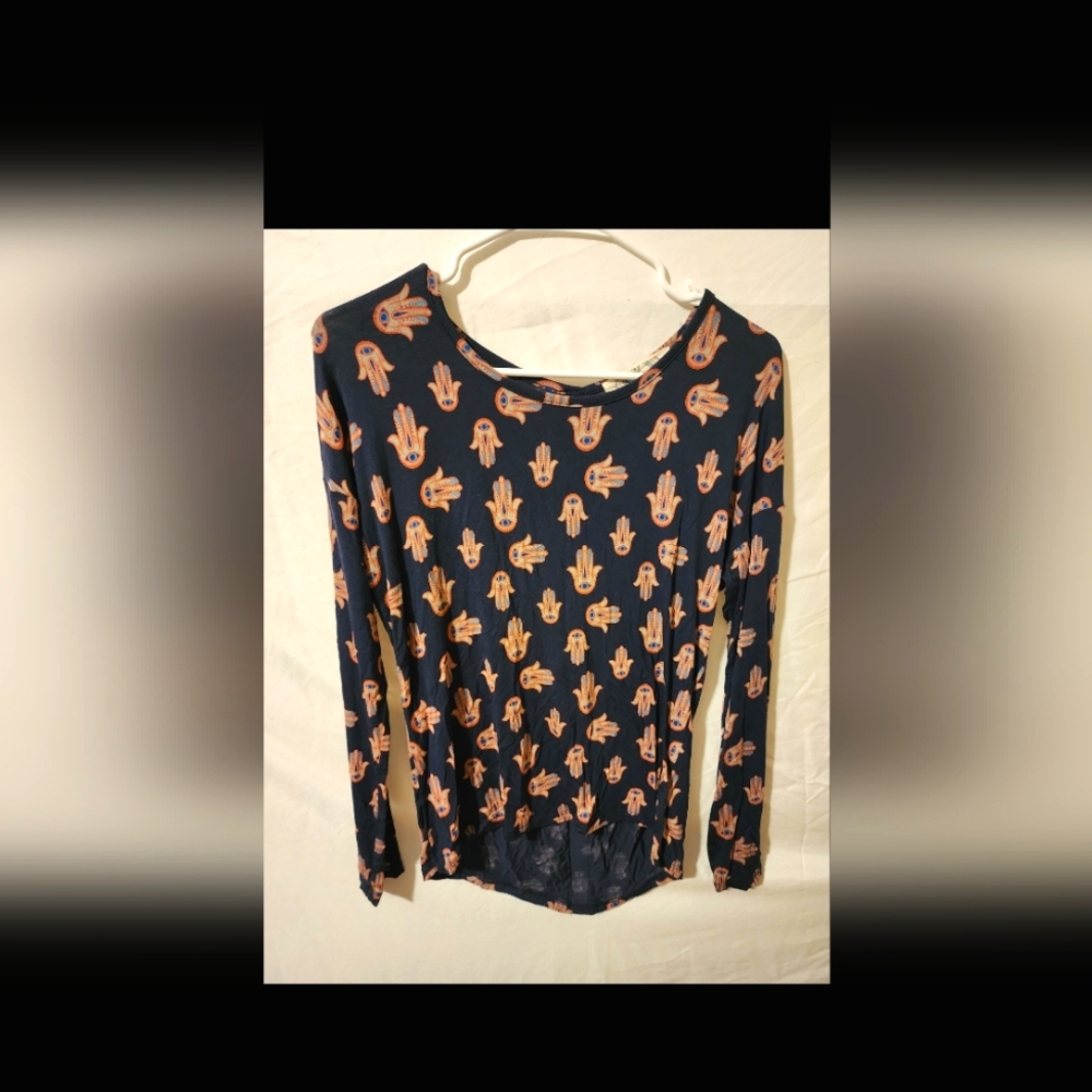 Women's long sleeve shirt